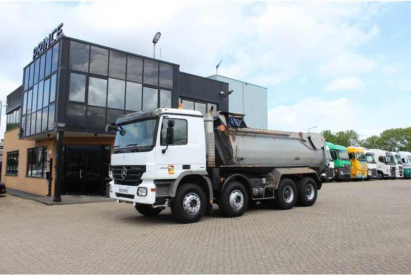 Camion benne Mercedes-Benz Actros 4141 * 8x4 * 3 pedal *
