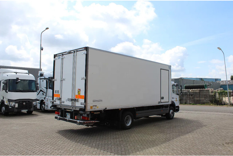 Mercedes-Benz Atego 1624 * MANUAL * EURO5 EEV * 4X2 * CARRIER SUPRA 950 MT * - Camion frigorifique: photos 3 Mercedes-Benz Atego 1624 * MANUAL * EURO5 EEV * 4X2 * CARRIER SUPRA 950 MT * - Camion frigorifique: photos 3