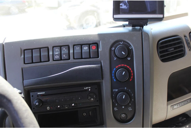 Camion frigorifique Renault Premium 310 * EURO5 * CARRIER SUPRA 850 * 6X2 * MANUAUL *: photos 18