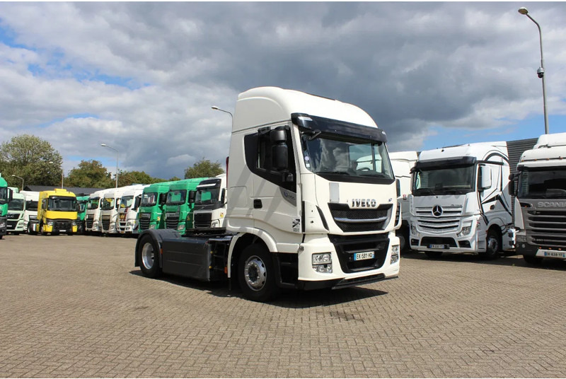 Iveco STRALIS 400 * RETARDER * CNG * 4X2 * LOW KM * - Tracteur routier: photos 3 Iveco STRALIS 400 * RETARDER * CNG * 4X2 * LOW KM * - Tracteur routier: photos 3