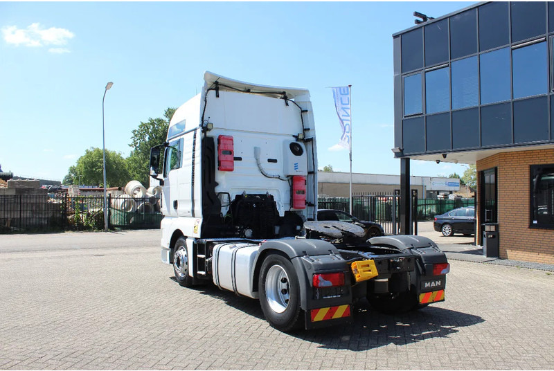 MAN TGX 18.460 * RETARDER * 2 BED * HYDRAULIC * 4X2 * - Tracteur routier: photos 3 MAN TGX 18.460 * RETARDER * 2 BED * HYDRAULIC * 4X2 * - Tracteur routier: photos 3