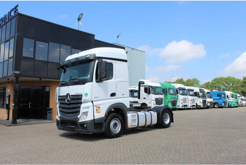 Mercedes-Benz Actros 1845 * 4X2 * EURO6 * - Tracteur routier: photos 1 Mercedes-Benz Actros 1845 * 4X2 * EURO6 * - Tracteur routier: photos 1