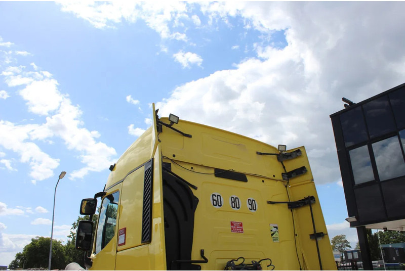 Renault T 440 * RETARDER * HYDRAULIC * 4X2 * - Tracteur routier: photos 4 Renault T 440 * RETARDER * HYDRAULIC * 4X2 * - Tracteur routier: photos 4