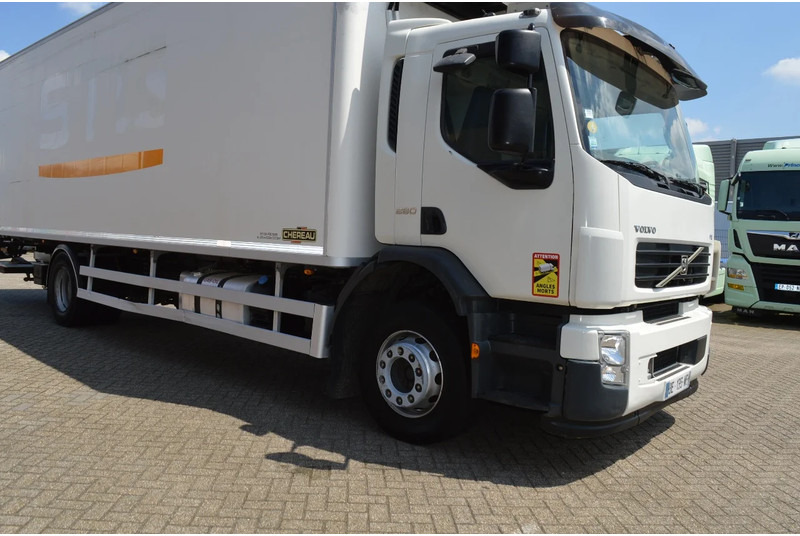 Camion frigorifique Volvo FE 260 * EURO5 * CARRIER SUPRA SILENT 950 MT * 4X2 *: photos 9