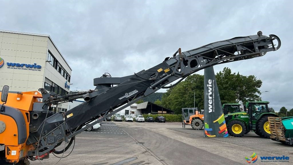 Wirtgen W 100 F - Fraiseuse à froid: photos 5 Wirtgen W 100 F - Fraiseuse à froid: photos 5