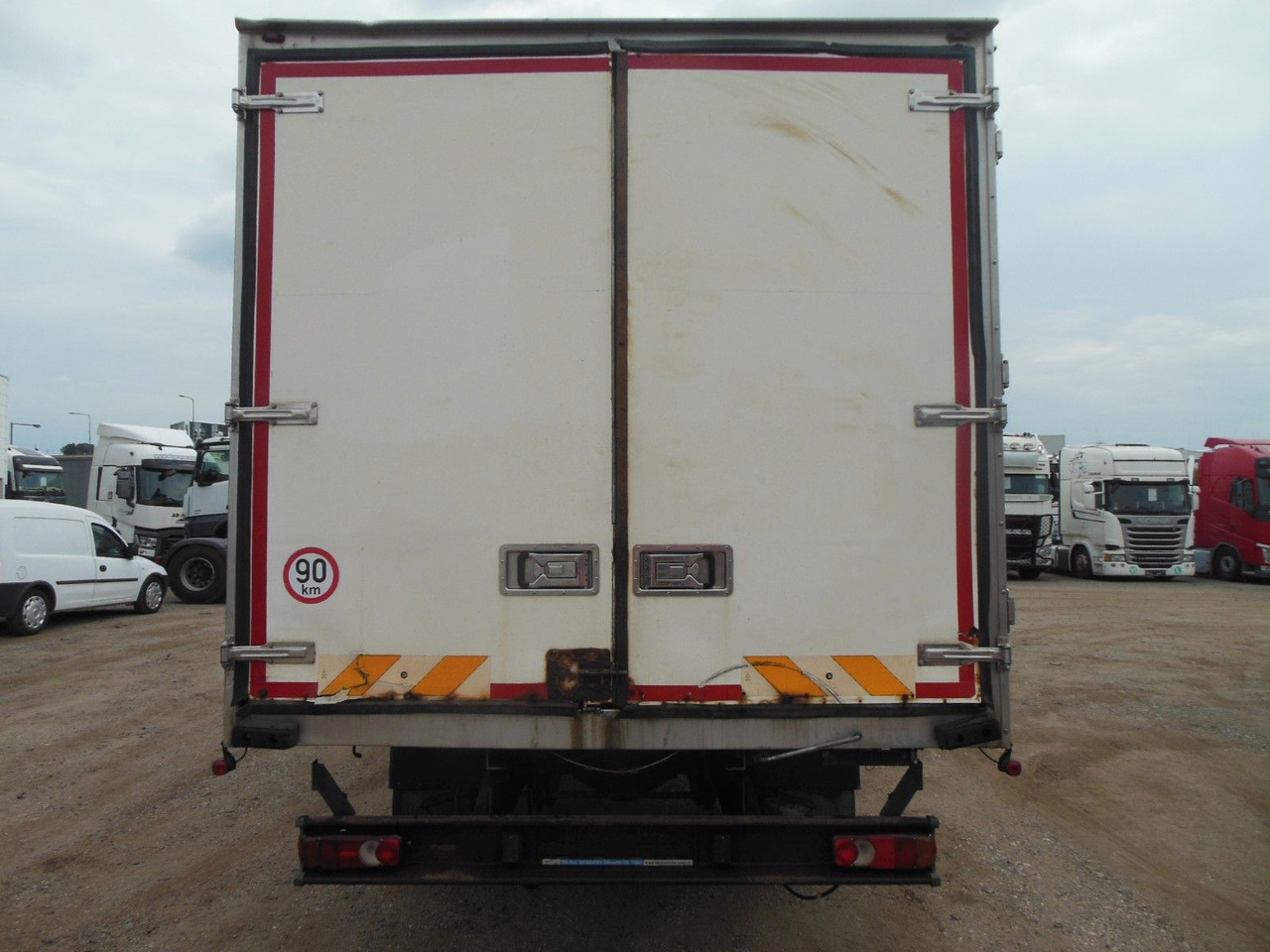 Fourgon grand volume Iveco EUROCARGO 75E14: photos 10