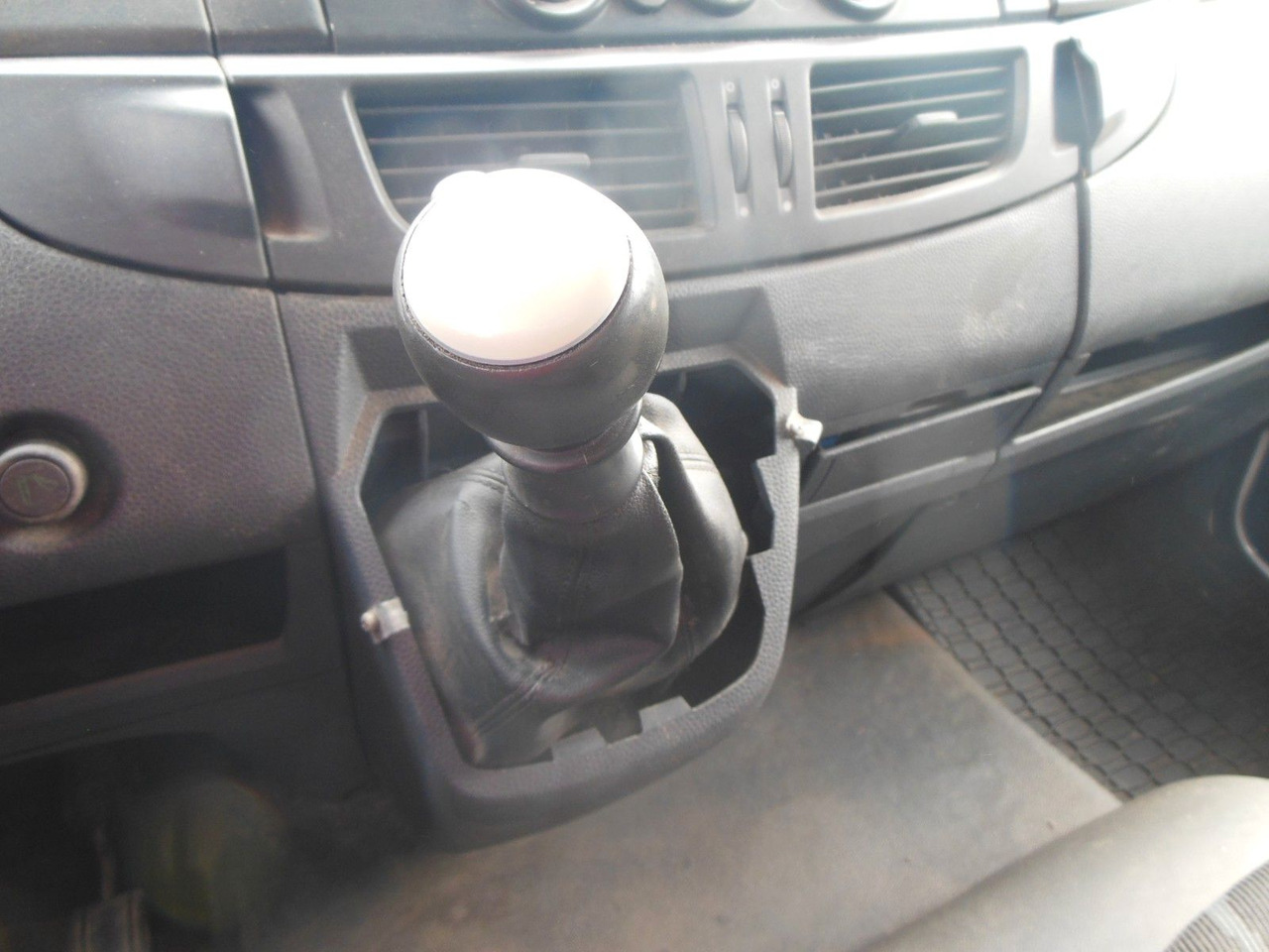 Fourgon grand volume Iveco EUROCARGO 75E14: photos 20