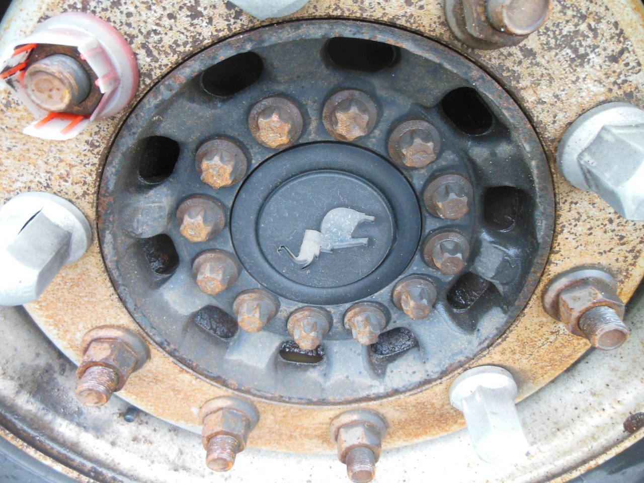 Schmitz Cargobull SCB, LOWDECK - Semi-remorque rideaux coulissants: photos 5 Schmitz Cargobull SCB, LOWDECK - Semi-remorque rideaux coulissants: photos 5