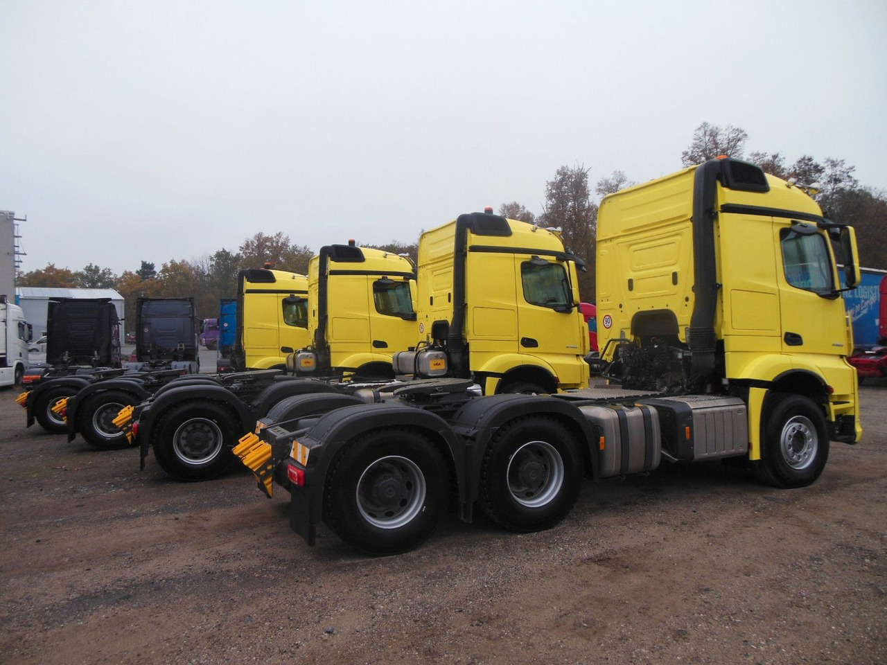 Mercedes-Benz 3353 ACTROS, 6X4, TRK, SET 120 TON, WIE NEUE!E!! - Tracteur routier: photos 3 Mercedes-Benz 3353 ACTROS, 6X4, TRK, SET 120 TON, WIE NEUE!E!! - Tracteur routier: photos 3