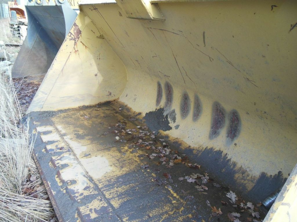 Volvo L120 - Schaufel 3,8m3 - Godet pour chargeur: photos 3 Volvo L120 - Schaufel 3,8m3 - Godet pour chargeur: photos 3