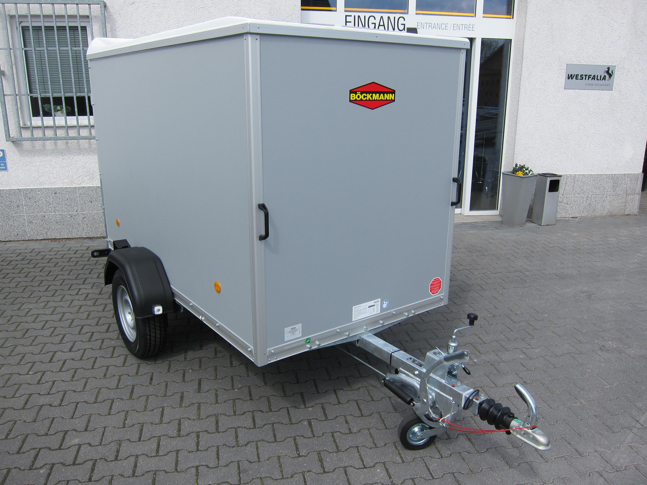 Böckmann Koffer KT 2513/135 251x130x152cm grau (S) 1350kg AKTION Modell 24 - Remorque fourgon: photos 3 Böckmann Koffer KT 2513/135 251x130x152cm grau (S) 1350kg AKTION Modell 24 - Remorque fourgon: photos 3