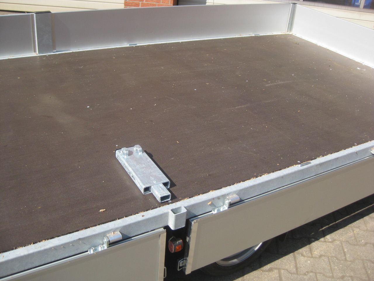 Remorque plateau Hochlader 506x200x30cm Lfh: 63cm 13" niedrig Fahrwerk (XXL) 2700kg: photos 7