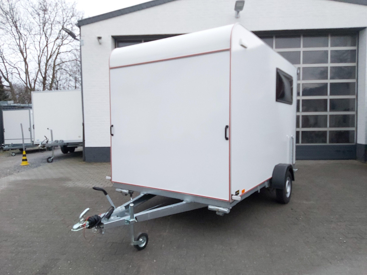 Caravane Koffer Sport Camp TFS 360.01 360x200x210cm aero Seitentür Heckrampe Fenster Bett (L) 100kmH 1300kg: photos 15