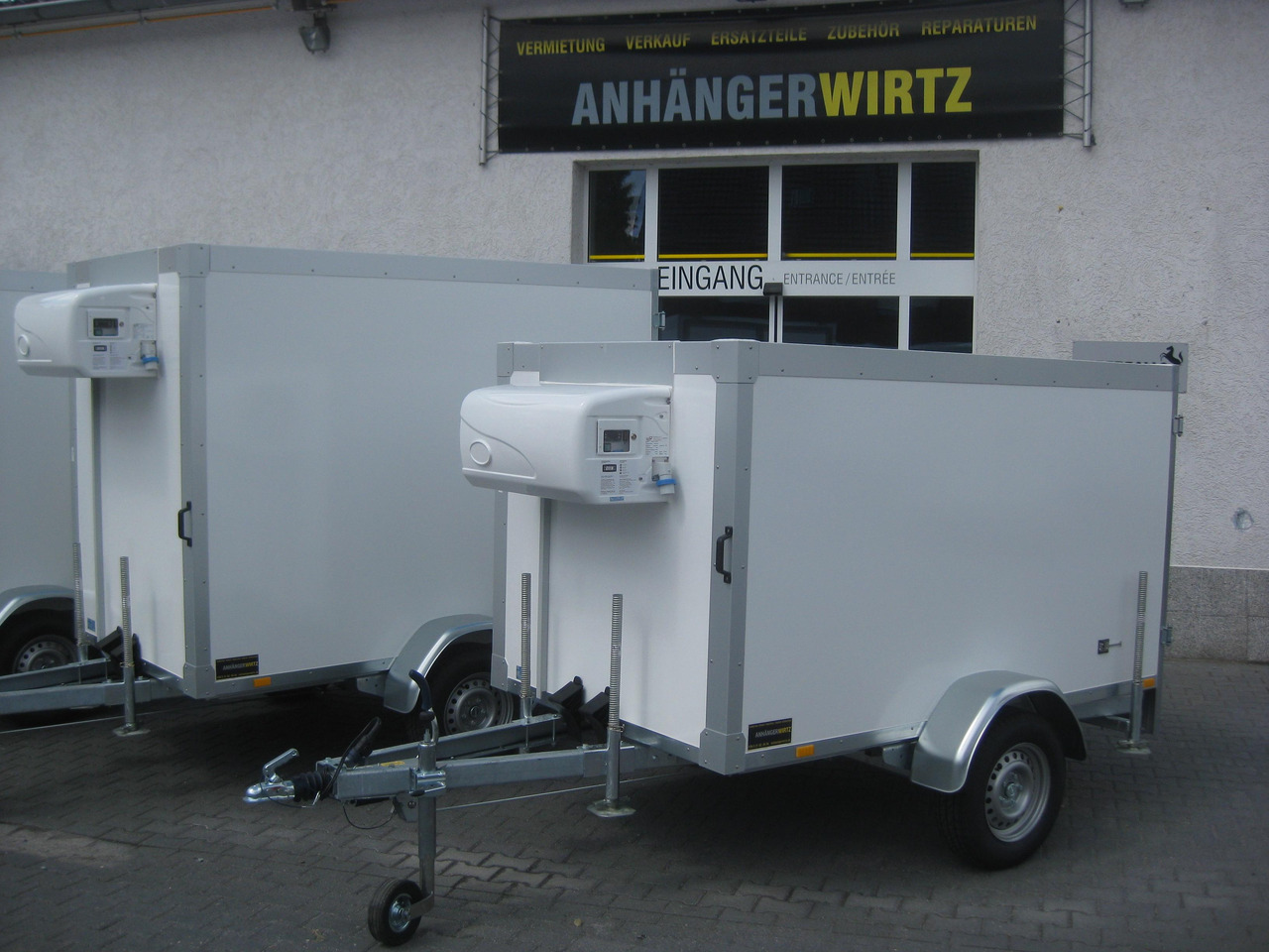 Kühlanhänger AZKF 1325/145 243x144x130cm 230 Volt GOVI Kühlaggregat 60 Frioliner Gesamthöhe 190cm - Remorque frigorifique: photos 1 Kühlanhänger AZKF 1325/145 243x144x130cm 230 Volt GOVI Kühlaggregat 60 Frioliner Gesamthöhe 190cm - Remorque frigorifique: photos 1