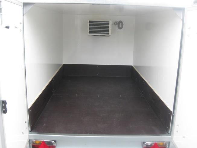 Kühlanhänger AZKF 1325/145 243x144x130cm 230 Volt GOVI Kühlaggregat 60 Frioliner Gesamthöhe 190cm - Remorque frigorifique: photos 4 Kühlanhänger AZKF 1325/145 243x144x130cm 230 Volt GOVI Kühlaggregat 60 Frioliner Gesamthöhe 190cm - Remorque frigorifique: photos 4