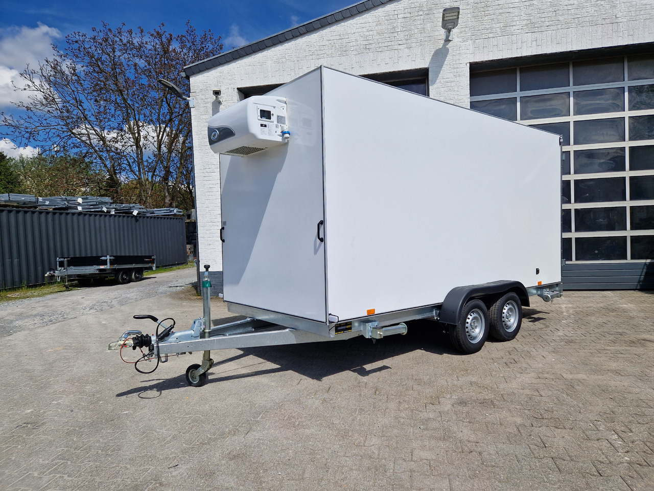 Kühlanhänger Cargo Therm TFI 430T 430x180x200cm Lebensmittel HACCP Govi Arktik 2000 2700kg - Remorque frigorifique: photos 1 Kühlanhänger Cargo Therm TFI 430T 430x180x200cm Lebensmittel HACCP Govi Arktik 2000 2700kg - Remorque frigorifique: photos 1