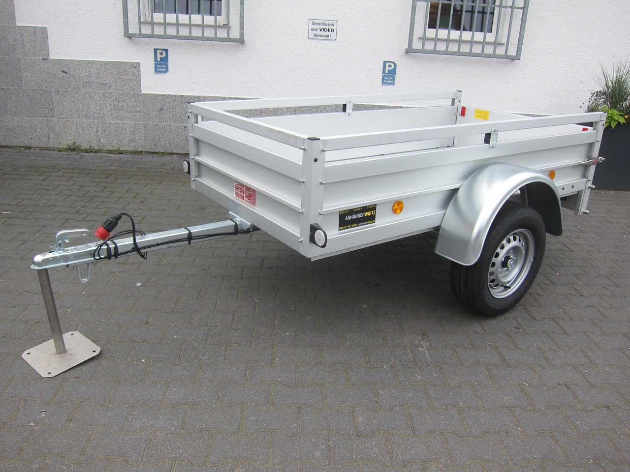 PKW Anhänger Koch Aluline+ U2 205x105x40cm ALUBODEN (XS) 750kg 100 km/H - Remorque voiture: photos 2 PKW Anhänger Koch Aluline+ U2 205x105x40cm ALUBODEN (XS) 750kg 100 km/H - Remorque voiture: photos 2