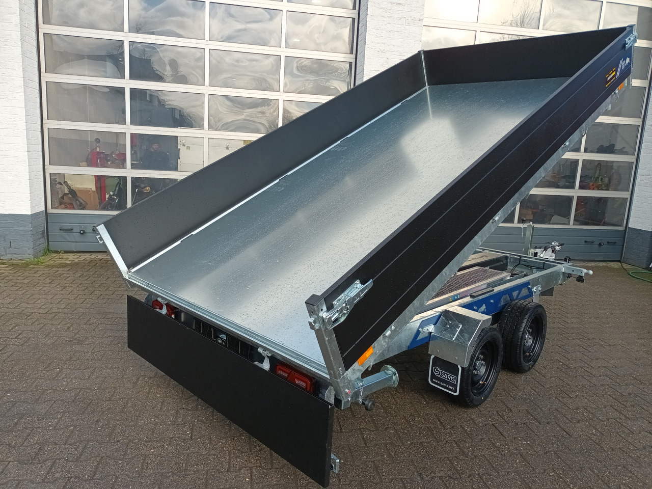 Remorque benne Saris Kipper K3 356 184 3500 2 HD E 356x184x35cm black heavy duty Rampen Stützen NHP LED (L) 3500kg: photos 14