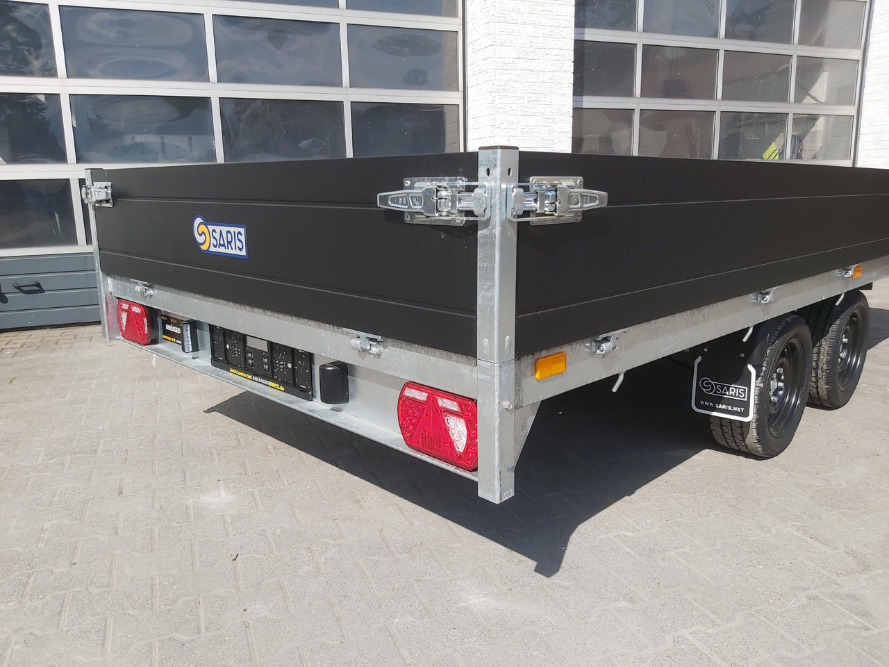 Remorque plateau Saris PL406 184 2700 2 406x184x35cm black Edition LED Beleuchtung 13" (XL) 2700kg: photos 7