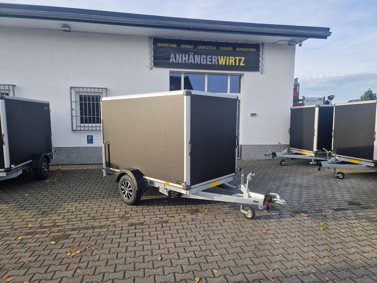 Variant C1315 C2 Edition black 258x148x157cm Alufelgen darkline 1350kg 100km/H 2024 black deal - Remorque fourgon: photos 4 Variant C1315 C2 Edition black 258x148x157cm Alufelgen darkline 1350kg 100km/H 2024 black deal - Remorque fourgon: photos 4