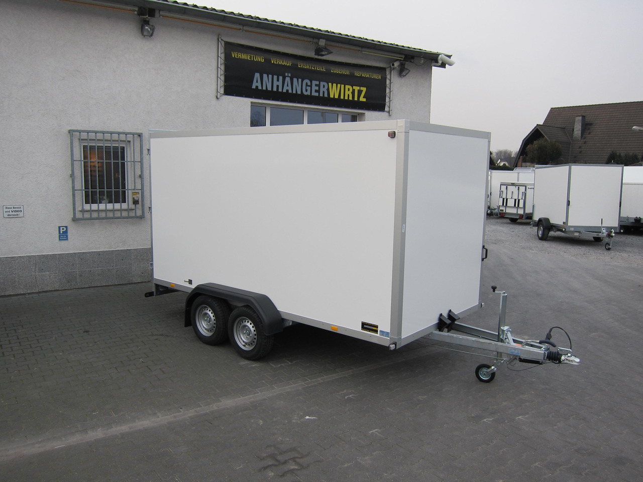WM Meyer Koffer AZ 2740/185 S35 401x185x205cm (XL) 2700kg Januar Aktion - Remorque fourgon: photos 5 WM Meyer Koffer AZ 2740/185 S35 401x185x205cm (XL) 2700kg Januar Aktion - Remorque fourgon: photos 5