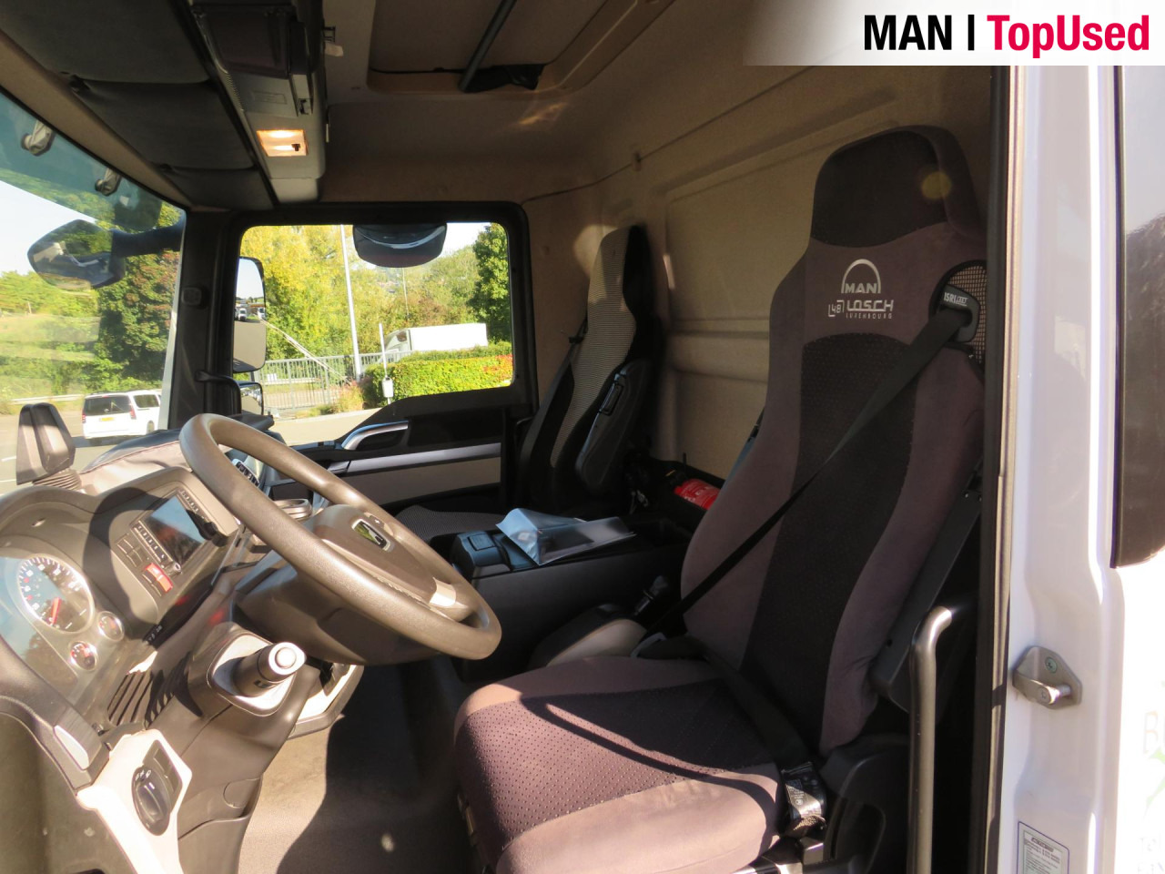 MAN eTGM 26.360 E 6X2-4 LL Kühlkoffer Klima Luftfeder - Camion frigorifique, Camion électrique: photos 2 MAN eTGM 26.360 E 6X2-4 LL Kühlkoffer Klima Luftfeder - Camion frigorifique, Camion électrique: photos 2