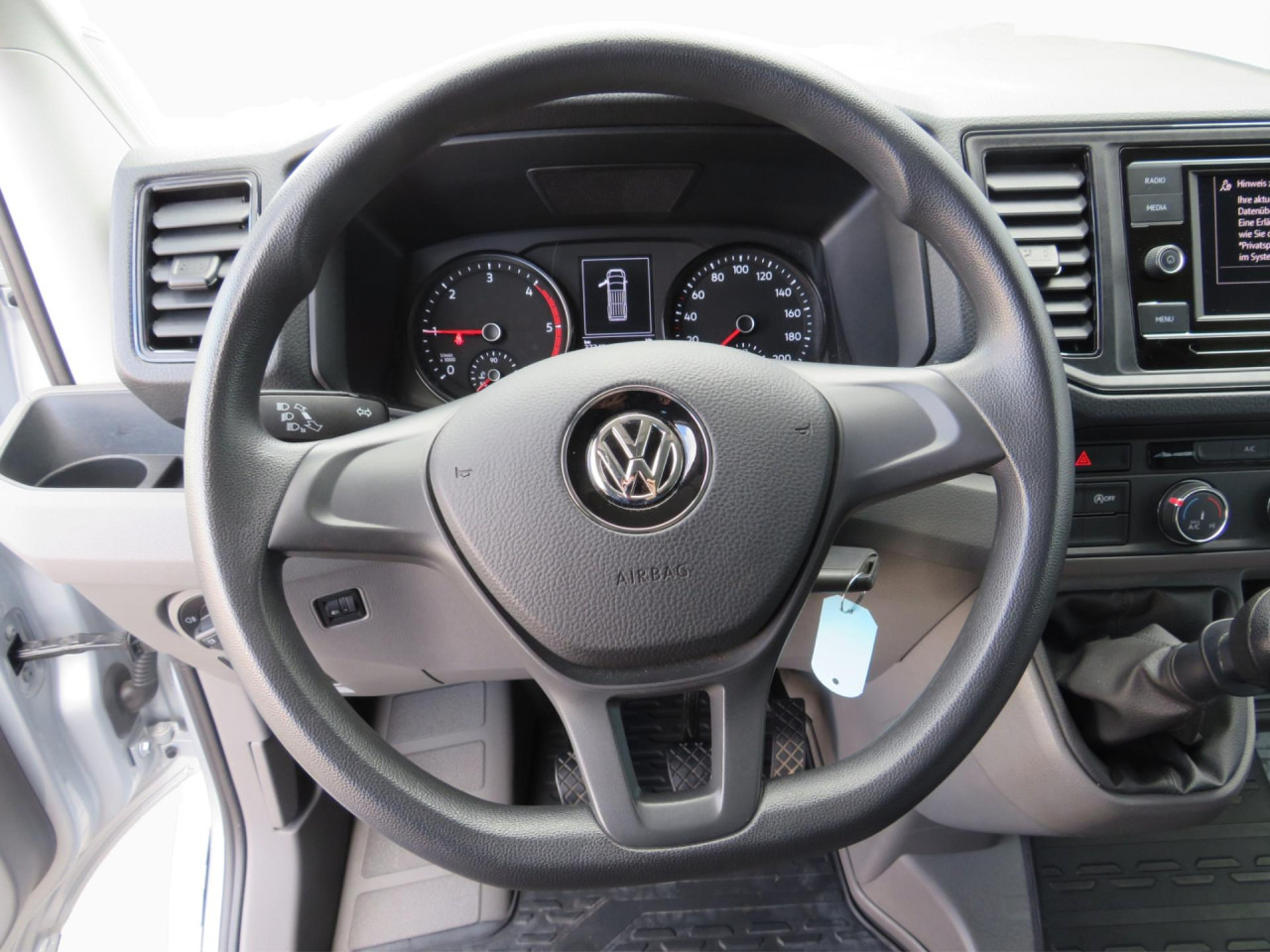 VOLKSWAGEN Crafter 35 L4H3 Doka Kasten Klima AHK Navi ZV - Fourgon utilitaire, Utilitaire double cabine: photos 2 VOLKSWAGEN Crafter 35 L4H3 Doka Kasten Klima AHK Navi ZV - Fourgon utilitaire, Utilitaire double cabine: photos 2