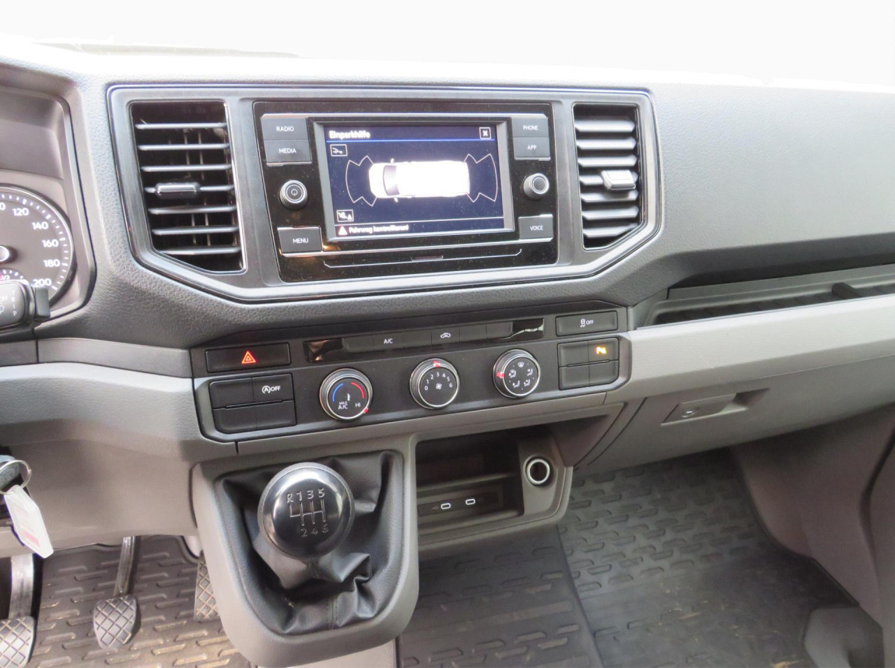 VOLKSWAGEN Crafter 35 L4H3 Doka Kasten Klima AHK Navi ZV - Fourgon utilitaire, Utilitaire double cabine: photos 4 VOLKSWAGEN Crafter 35 L4H3 Doka Kasten Klima AHK Navi ZV - Fourgon utilitaire, Utilitaire double cabine: photos 4