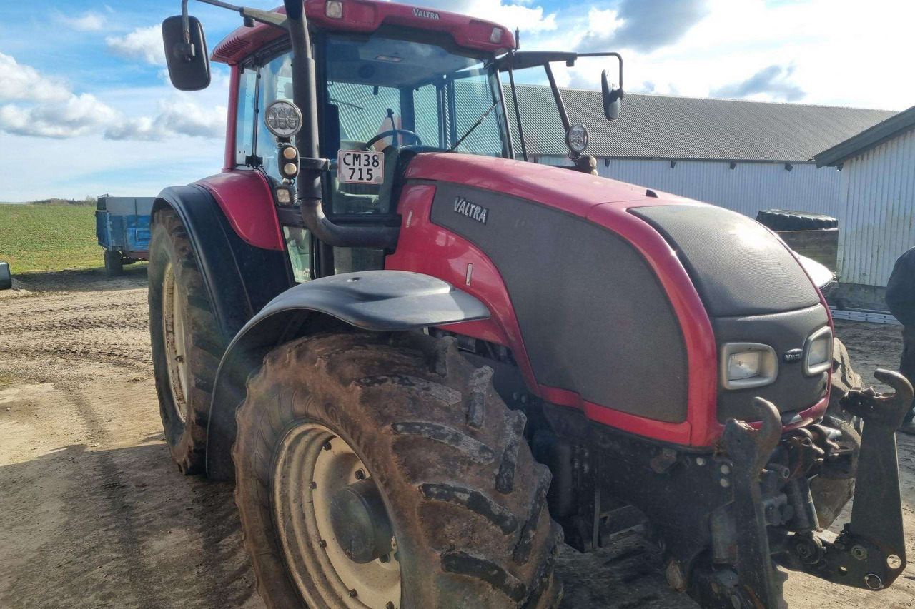 Valtra T190 - Tracteur agricole: photos 2 Valtra T190 - Tracteur agricole: photos 2