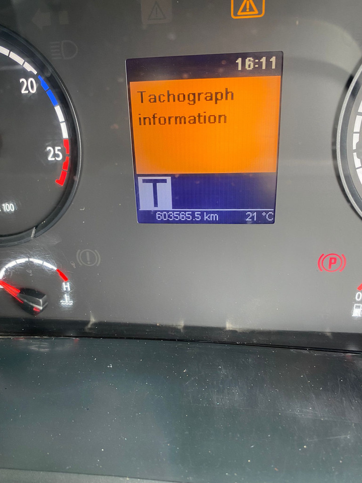 Scania P410 8X4 - Camion benne: photos 5 Scania P410 8X4 - Camion benne: photos 5