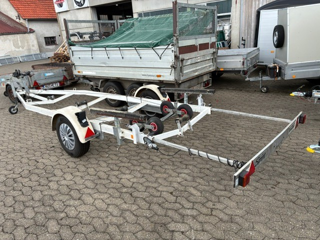 Bootsanhänger 1500 kg ZG, 6400 x 1920 mm - Remorque bateau: photos 1 Bootsanhänger 1500 kg ZG, 6400 x 1920 mm - Remorque bateau: photos 1