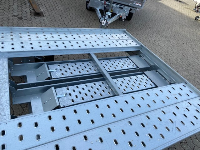 Brenderup Autotransportanhänger AT3000HBTB 3,0 to. 3950 x 2000 mm - Remorque porte-voitures: photos 4 Brenderup Autotransportanhänger AT3000HBTB 3,0 to. 3950 x 2000 mm - Remorque porte-voitures: photos 4