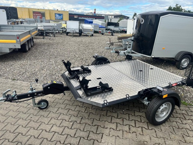 Lorries Motorradanhänger MT-2, 0,75 to. 240 x 174 cm, Alufelgen - Remorque pour moto: photos 2 Lorries Motorradanhänger MT-2, 0,75 to. 240 x 174 cm, Alufelgen - Remorque pour moto: photos 2