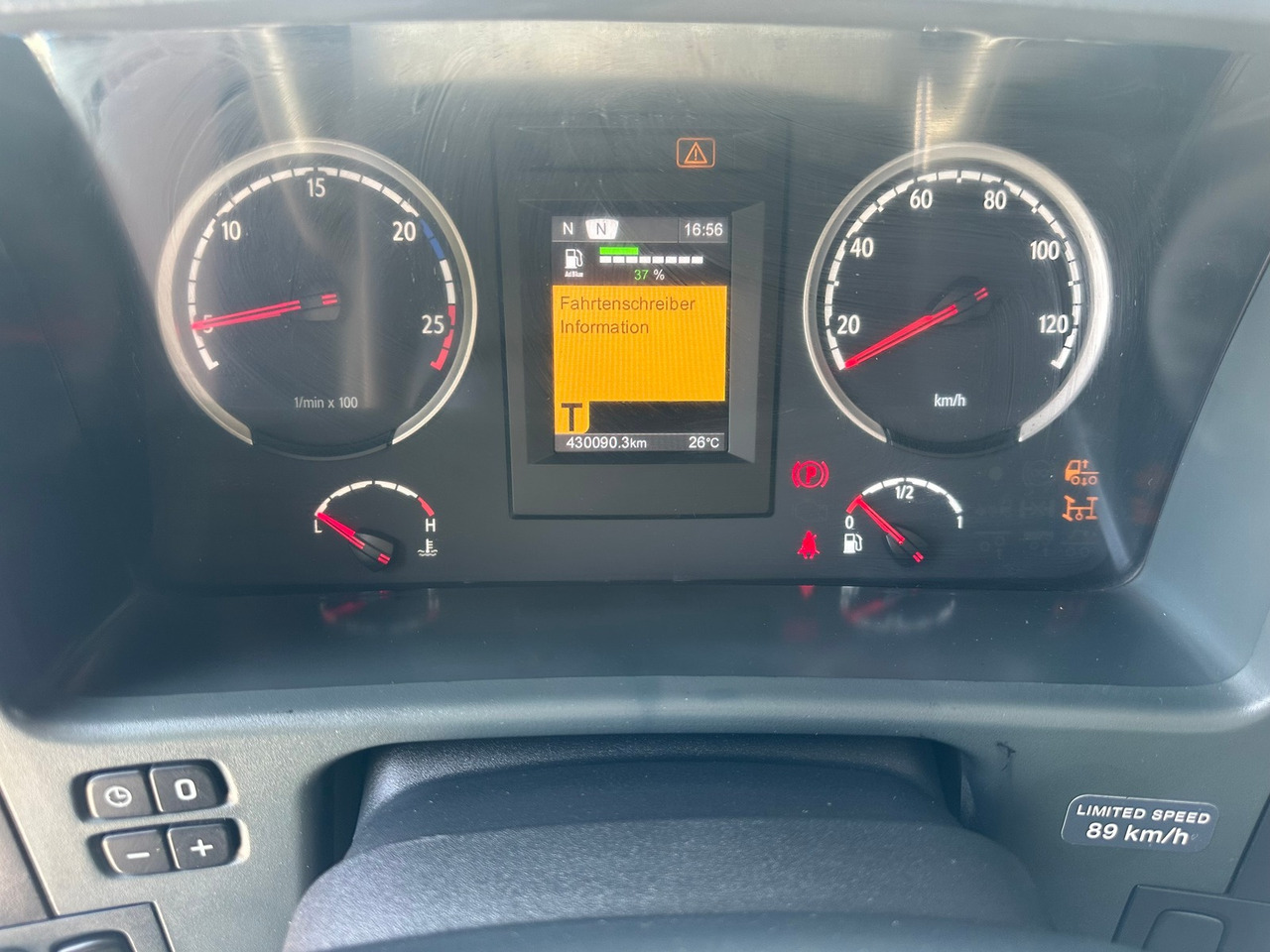 SCANIA G450 8x4 Hiab - Camion ampliroll: photos 4 SCANIA G450 8x4 Hiab - Camion ampliroll: photos 4