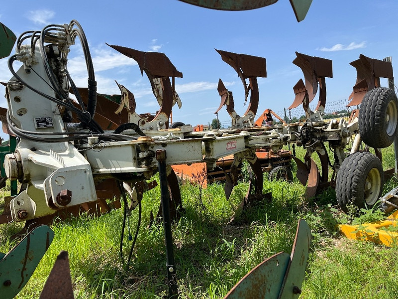 ERMO FSV4/35 - Charrue: photos 2 ERMO FSV4/35 - Charrue: photos 2