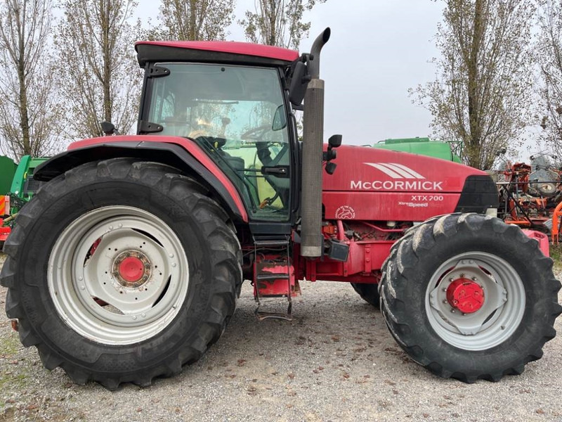 MCCORMICK XTX 200 - Tracteur agricole: photos 4 MCCORMICK XTX 200 - Tracteur agricole: photos 4