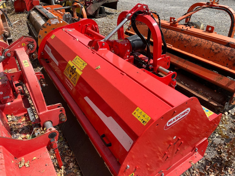 Maschio Tornado 280 - Machine agricole: photos 3 Maschio Tornado 280 - Machine agricole: photos 3