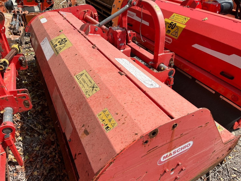 Maschio Tornado 280 - Broyeur à axe horizontal: photos 4 Maschio Tornado 280 - Broyeur à axe horizontal: photos 4