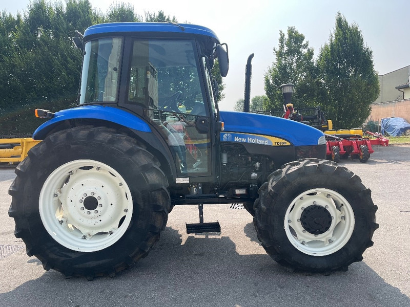New Holland TD 90 D - Tracteur agricole: photos 4 New Holland TD 90 D - Tracteur agricole: photos 4