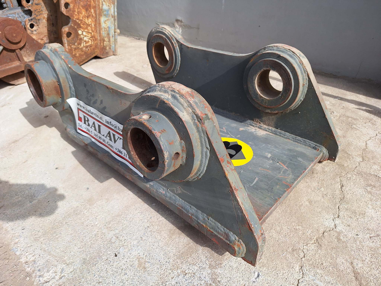 Attachment plate - Attache rapide pour Engins de chantier: photos 3 Attachment plate - Attache rapide pour Engins de chantier: photos 3