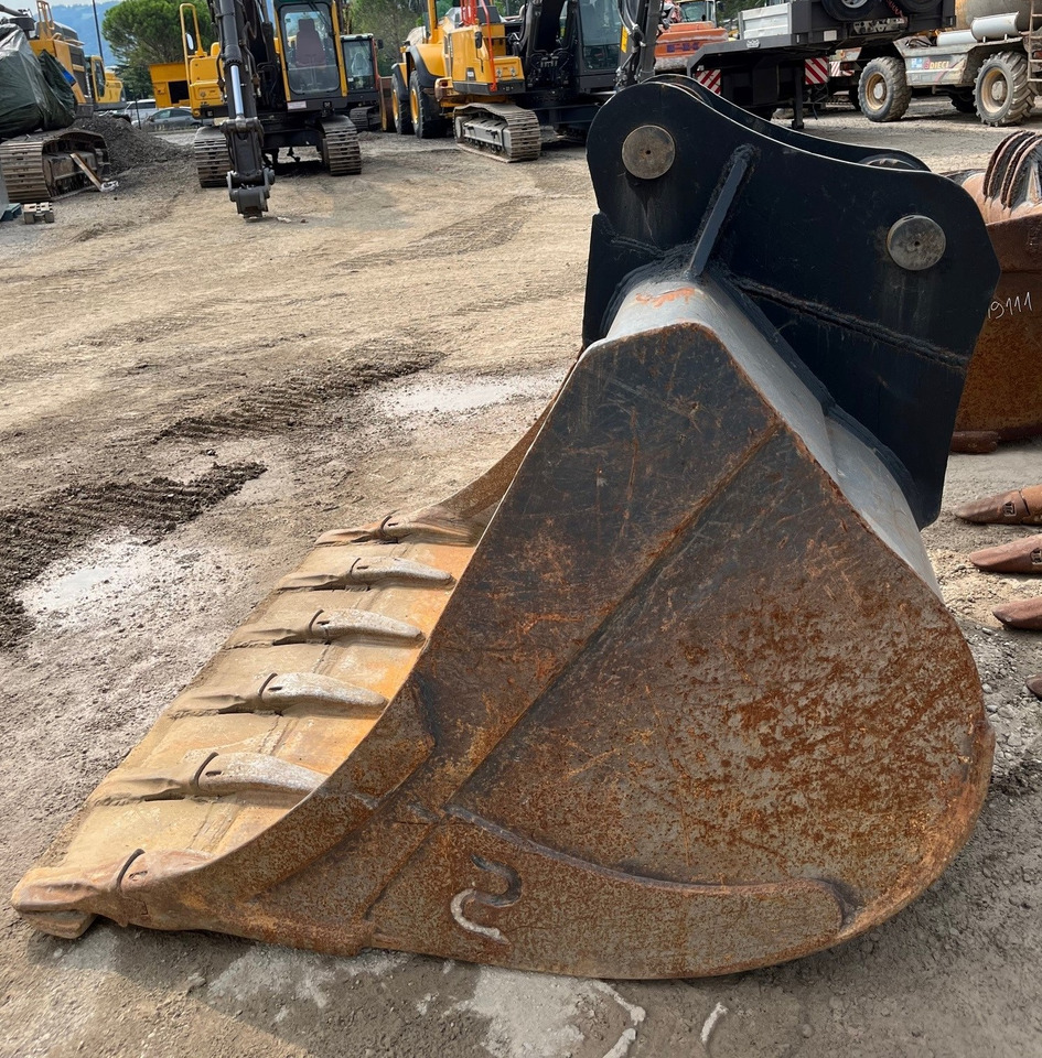 Godet pour pelle Digging bucket 1500 mm: photos 9