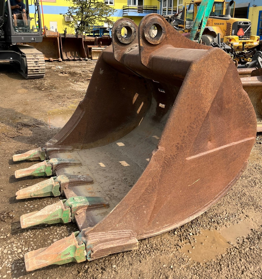 Digging bucket 1600 mm - Godet pour pelle: photos 4 Digging bucket 1600 mm - Godet pour pelle: photos 4