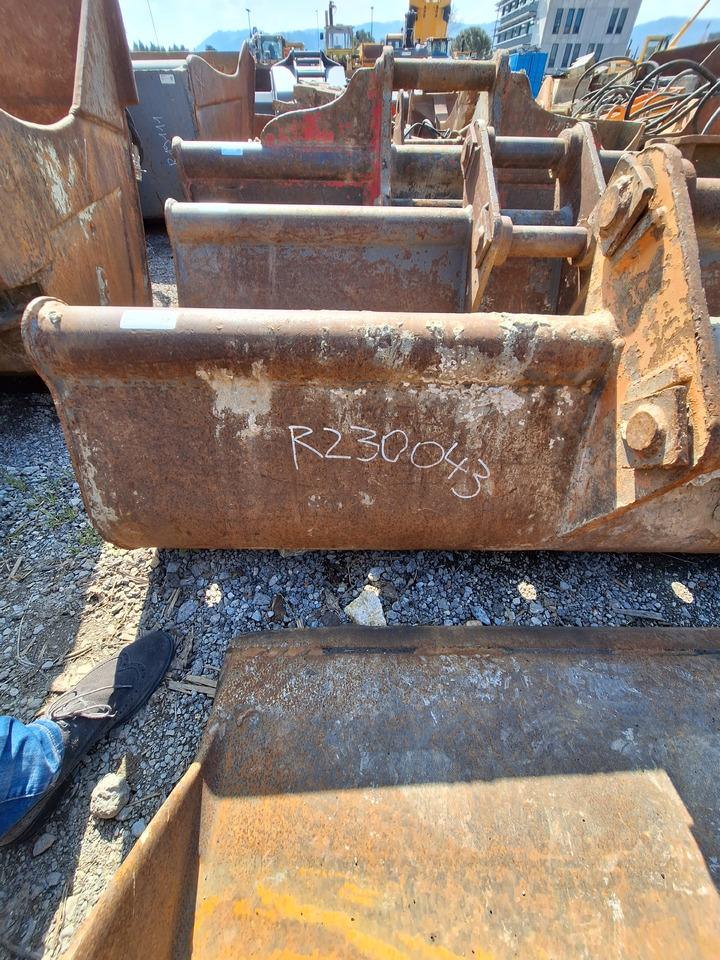 Ditch cleaning bucket 1800 mm S60 for 8-12 ton excavators - Godet pour pelle pour Engins de chantier: photos 4 Ditch cleaning bucket 1800 mm S60 for 8-12 ton excavators - Godet pour pelle pour Engins de chantier: photos 4