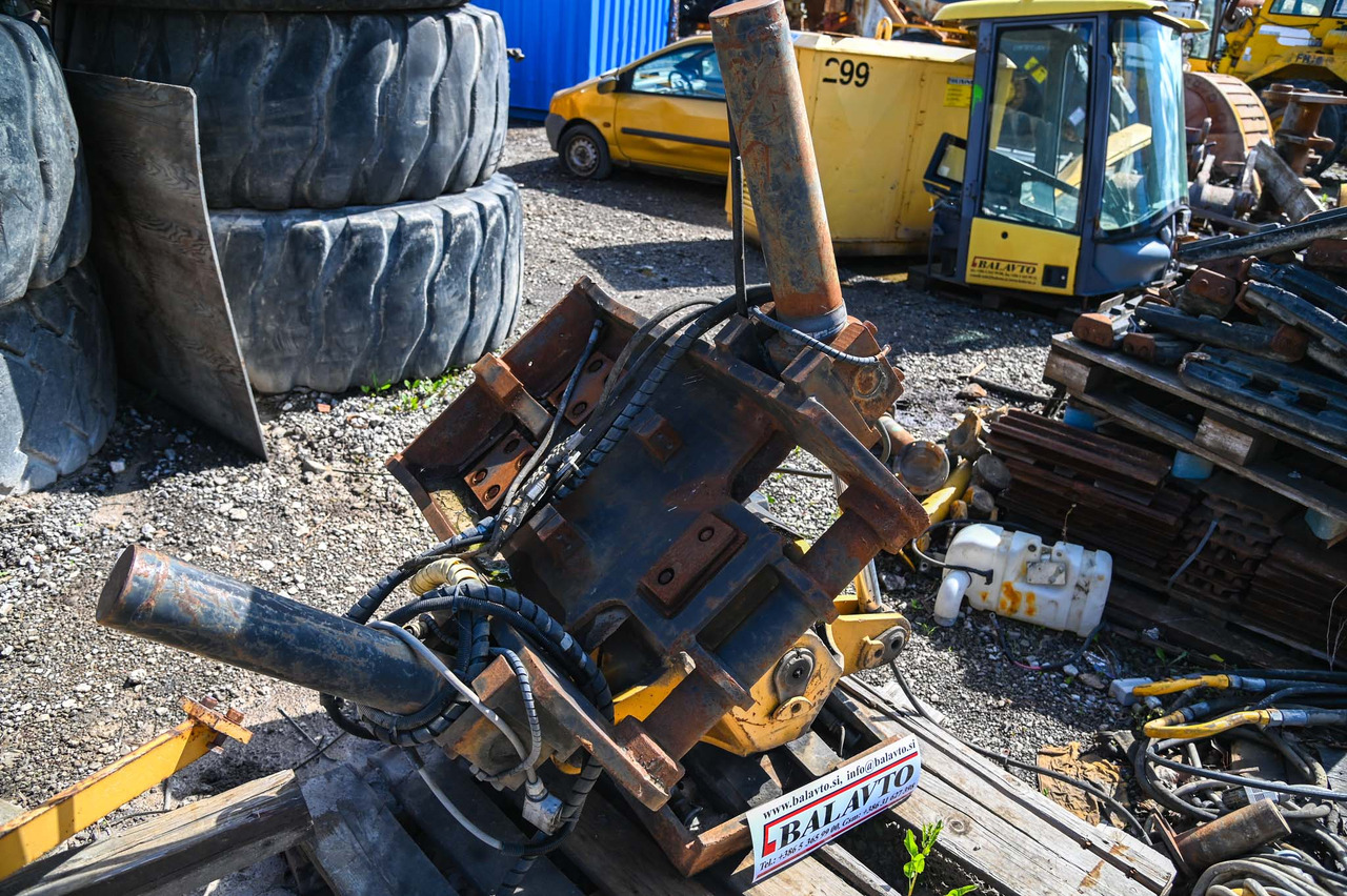 Engcon EC30 - Tiltrotator pour Engins de chantier: photos 3 Engcon EC30 - Tiltrotator pour Engins de chantier: photos 3