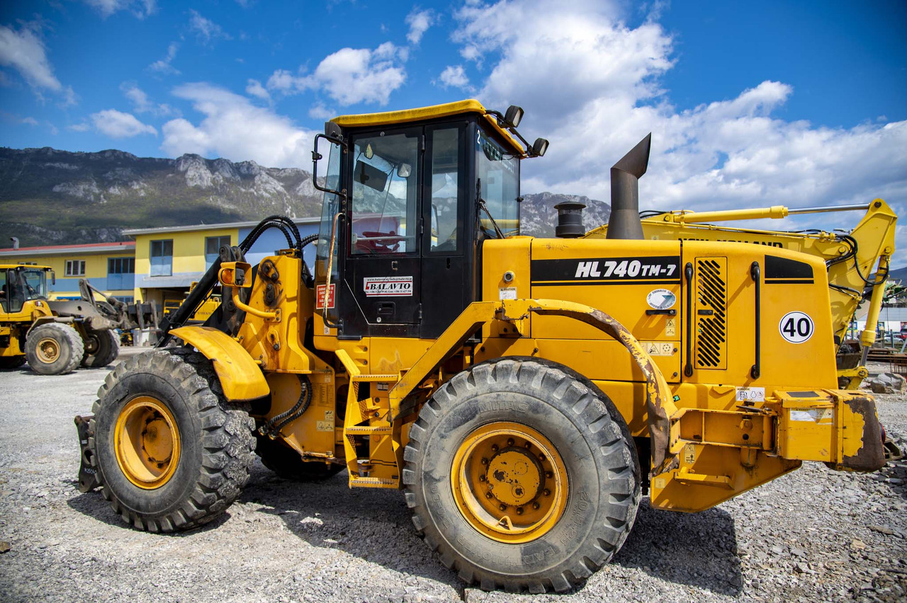 HYUNDAI HL740TM-7 for parts - Chargeuse sur pneus: photos 3 HYUNDAI HL740TM-7 for parts - Chargeuse sur pneus: photos 3