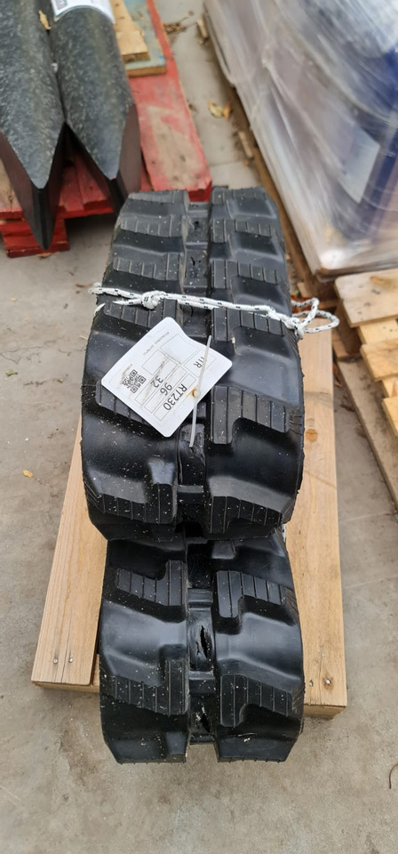 ITR 230x96x32 - Chenille pour Engins de chantier: photos 5 ITR 230x96x32 - Chenille pour Engins de chantier: photos 5