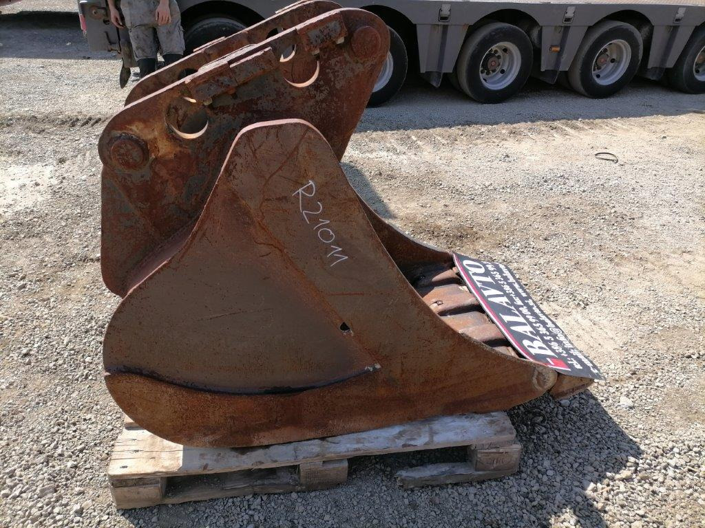 Narrow digging bucket 800 mm - Godet pour pelle: photos 5 Narrow digging bucket 800 mm - Godet pour pelle: photos 5