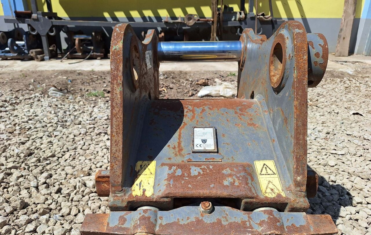 Trevi Benne hydraulic ARI Verachtert Volvo EC220E - Attache rapide pour Pelle: photos 2 Trevi Benne hydraulic ARI Verachtert Volvo EC220E - Attache rapide pour Pelle: photos 2