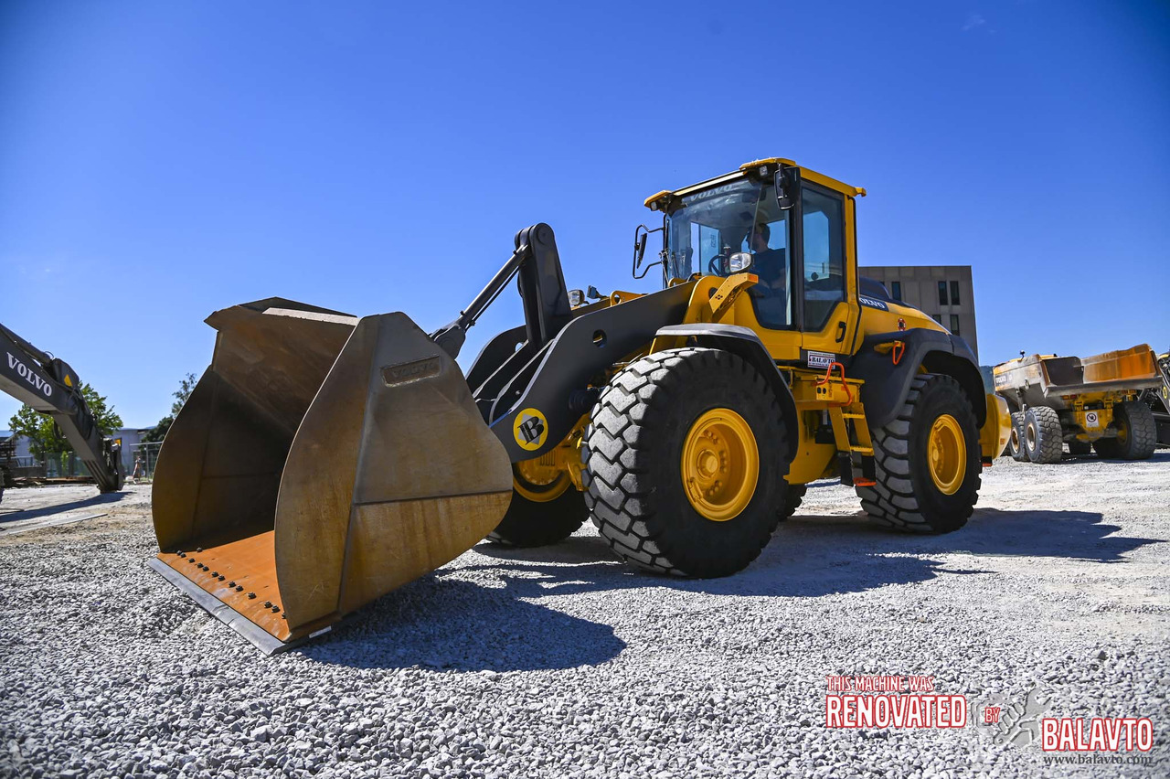 VOLVO L120H - Chargeuse sur pneus: photos 1 VOLVO L120H - Chargeuse sur pneus: photos 1