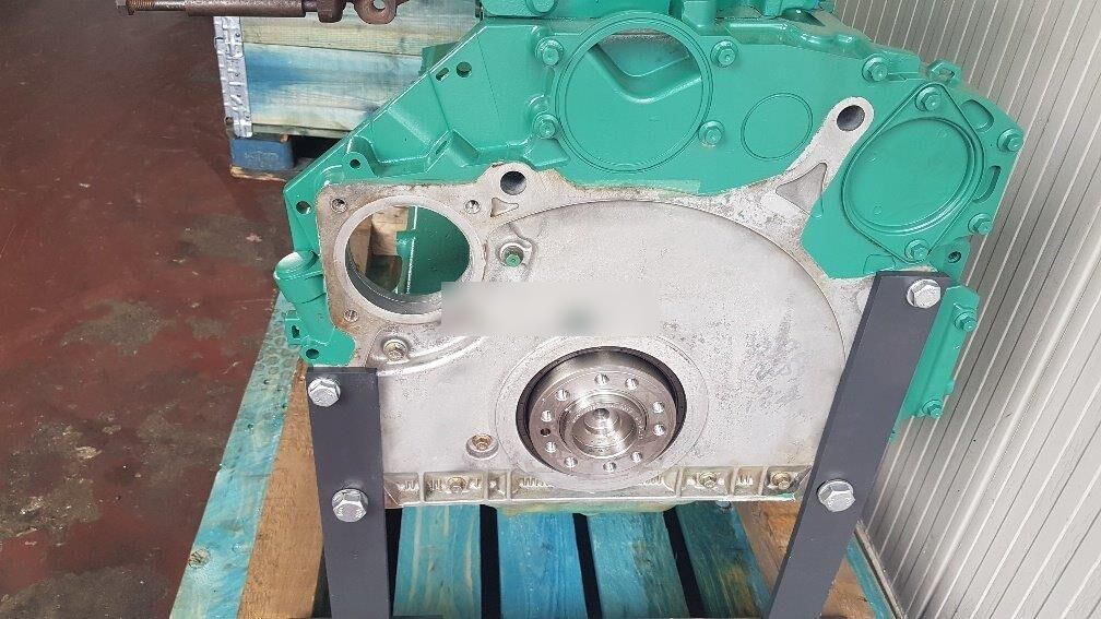 Volvo D6H - Moteur pour Chargeuse sur pneus: photos 4 Volvo D6H - Moteur pour Chargeuse sur pneus: photos 4